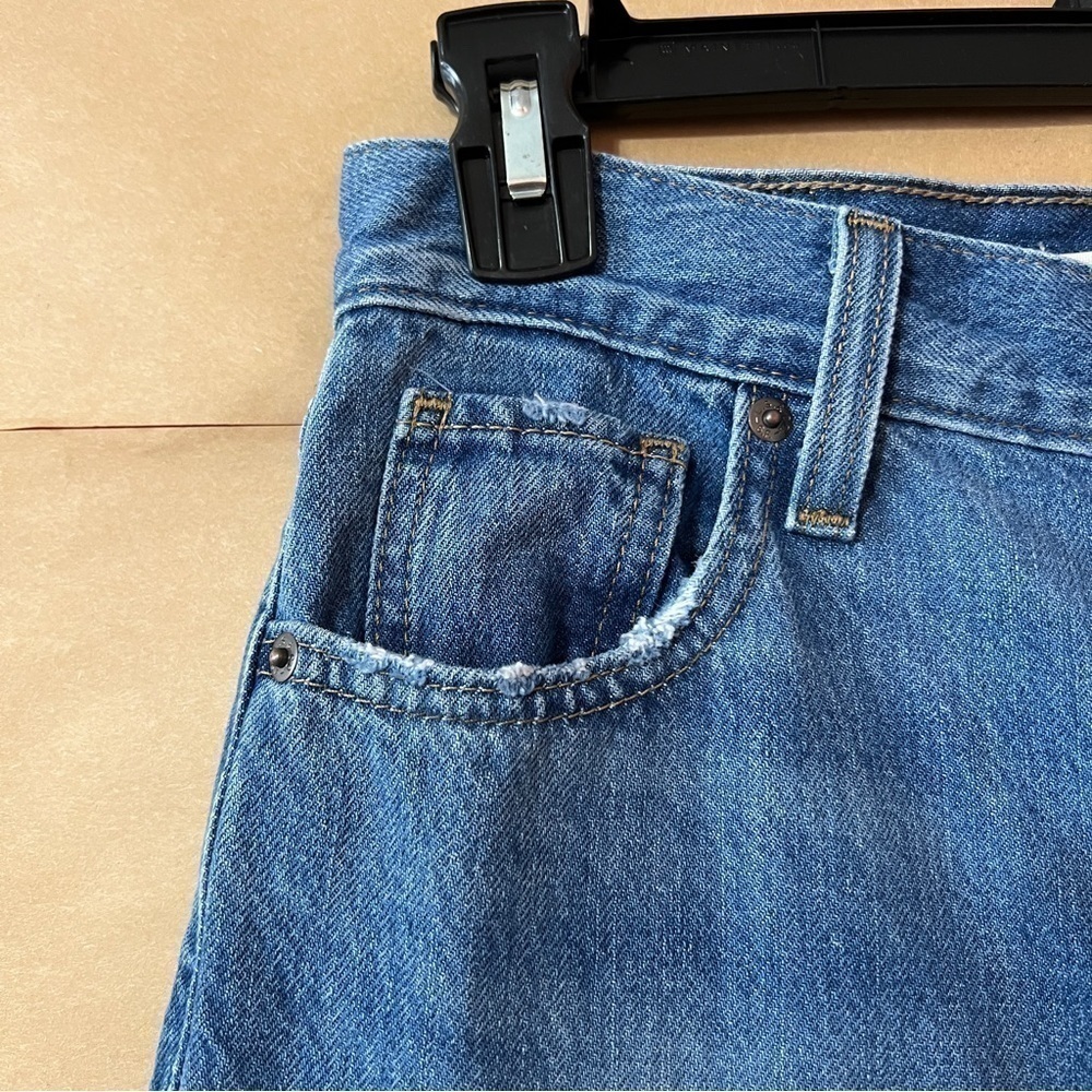 Levi's | High Waisted Straight Leg Jeans Distressed Denim Medium Wash Size 26 - Picture 4 of 13